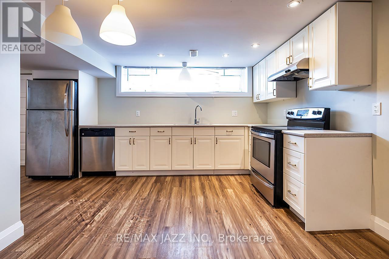 #2 - 708 Newman Crescent, Whitby, Ontario  L1N 1M6 - Photo 5 - E12904744