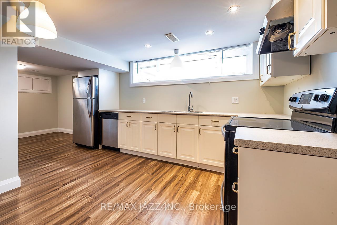 #2 - 708 Newman Crescent, Whitby, Ontario  L1N 1M6 - Photo 6 - E12904744