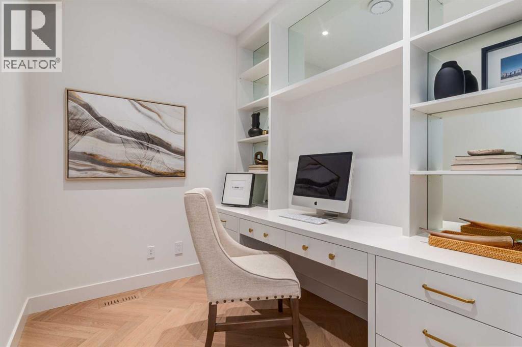 120 Greenwich Heath Nw, Calgary, Alberta  T3B 6P2 - Photo 15 - A2282414