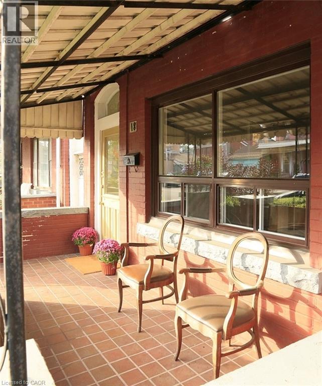 18 Mulberry Street, Hamilton, Ontario  L8R 2C5 - Photo 2 - 40813805