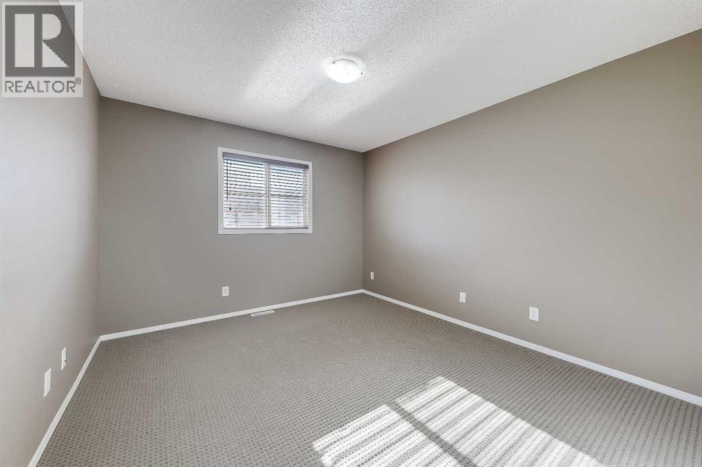 161 Eversyde Common Sw, Calgary, Alberta  T2Y 4Z5 - Photo 18 - A2285414