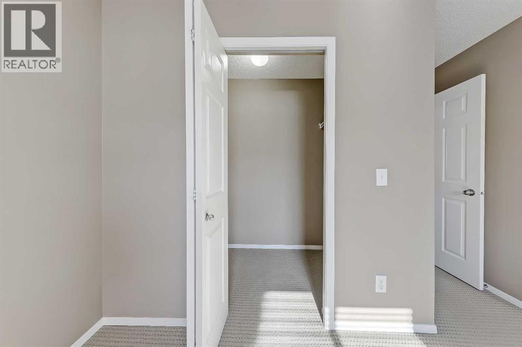 161 Eversyde Common Sw, Calgary, Alberta  T2Y 4Z5 - Photo 21 - A2285414