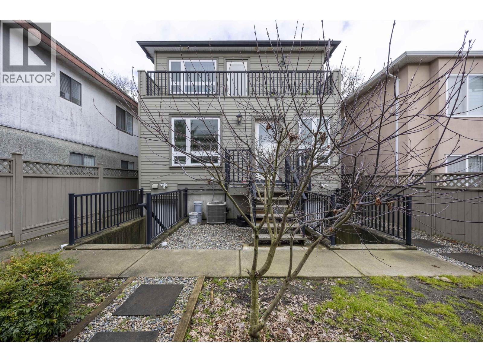 2118 Waverley Avenue, Vancouver, British Columbia  V5P 1R5 - Photo 5 - R3101449