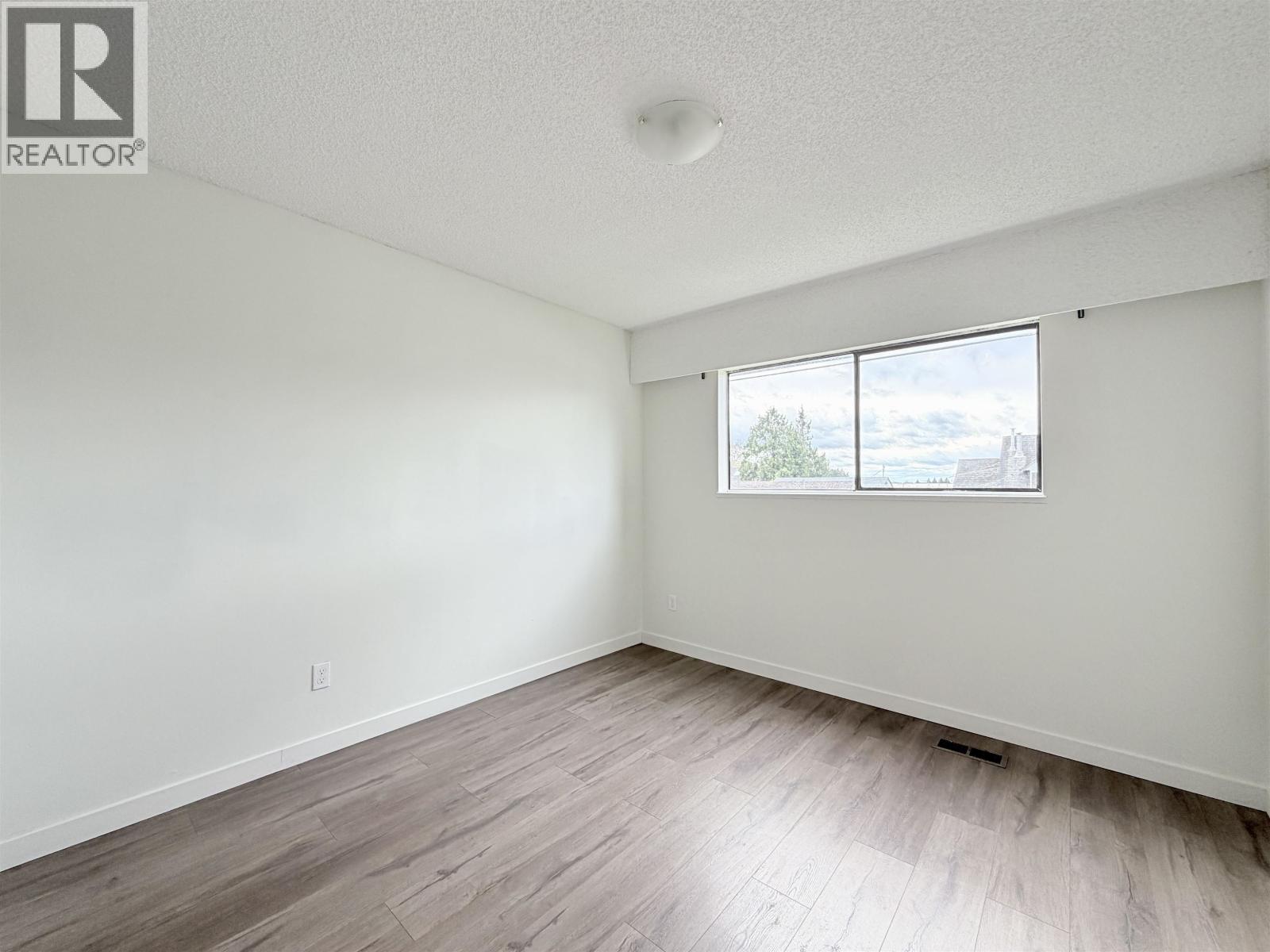 10971 Houseman Street, Richmond, British Columbia  V7E 4A7 - Photo 9 - R3100224