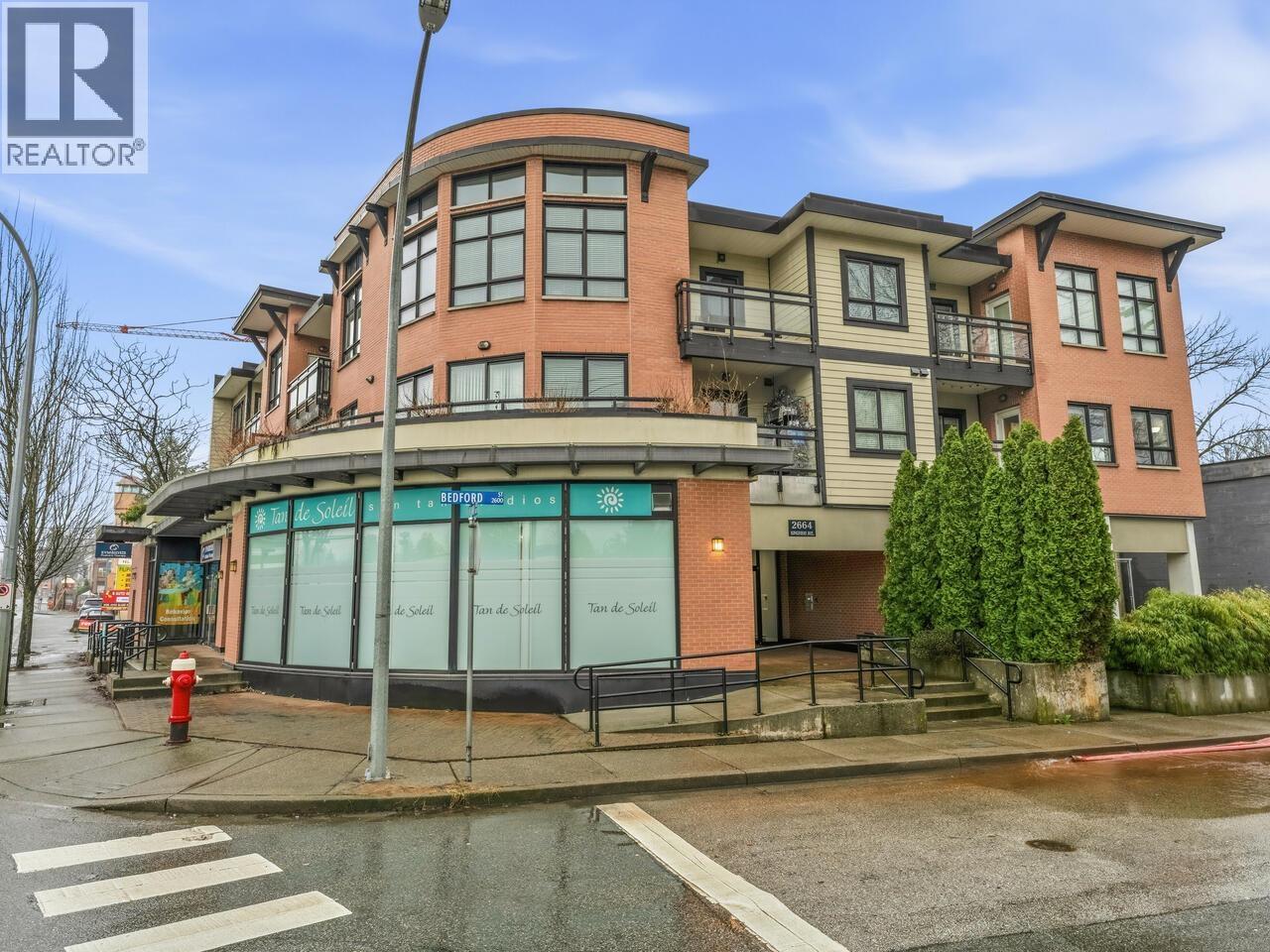 201 2664 Kingsway Avenue, Port Coquitlam, British Columbia  V3C 1T8 - Photo 3 - R3101717