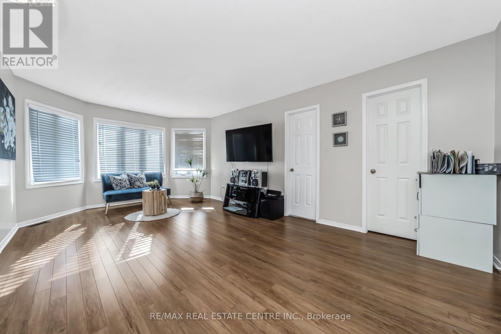 11 Moorehead Crescent, Brampton, Ontario  L6Z 4K6 - Photo 25 - W12861298