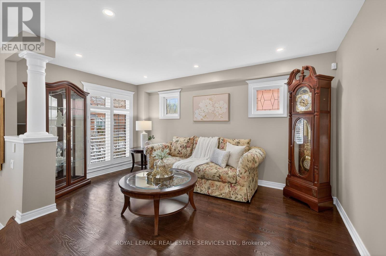 2393 Ennerdale Road, Oakville, Ontario  L6H 6N5 - Photo 22 - W12902840