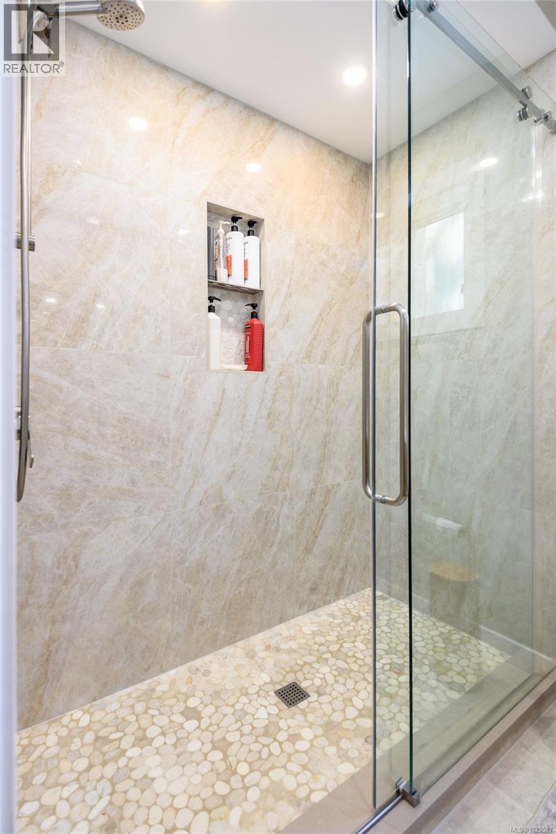 2155 Piercy Ave, Courtenay, British Columbia  V9N 3G7 - Photo 24 - 1029527