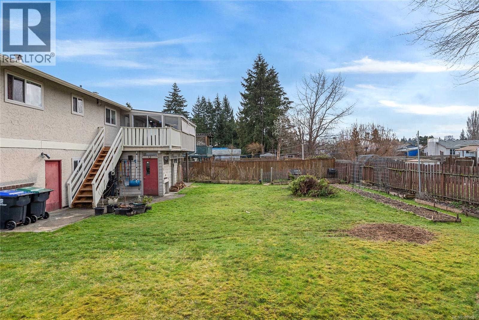 2155 Piercy Ave, Courtenay, British Columbia  V9N 3G7 - Photo 29 - 1029527