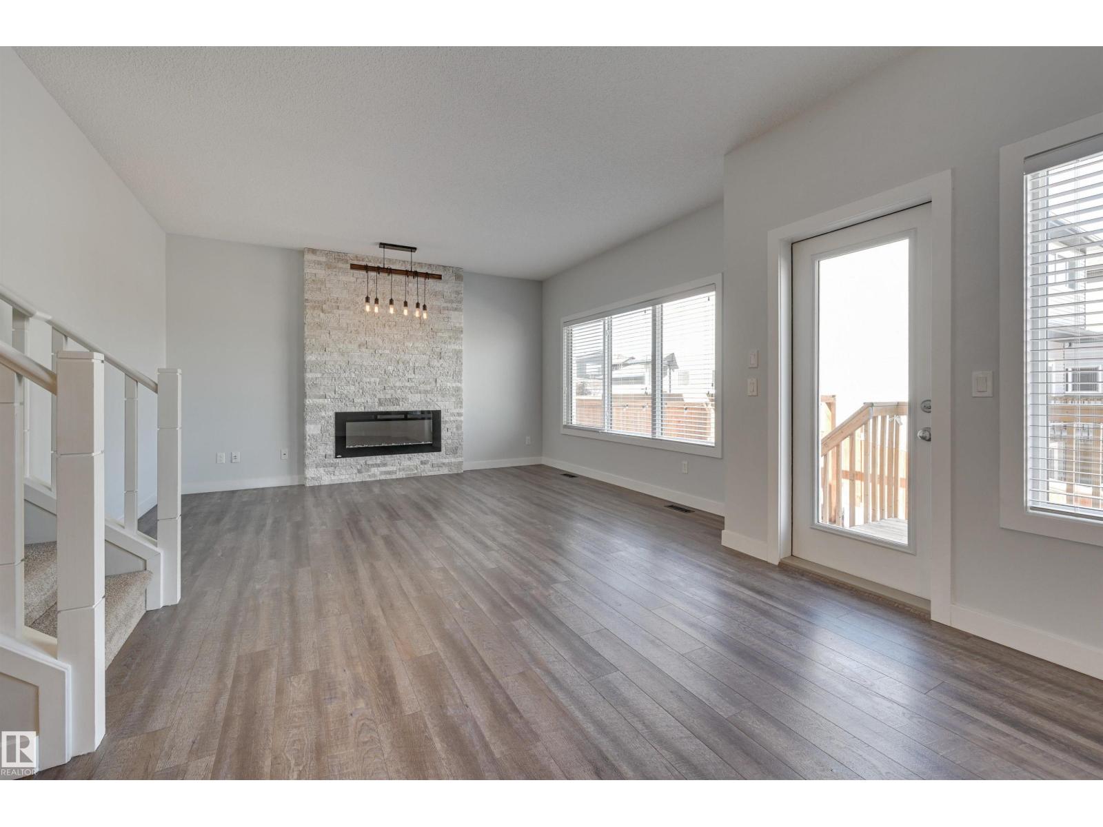 6428 47 Av, Beaumont, Alberta  T4X 2A1 - Photo 2 - E4478456