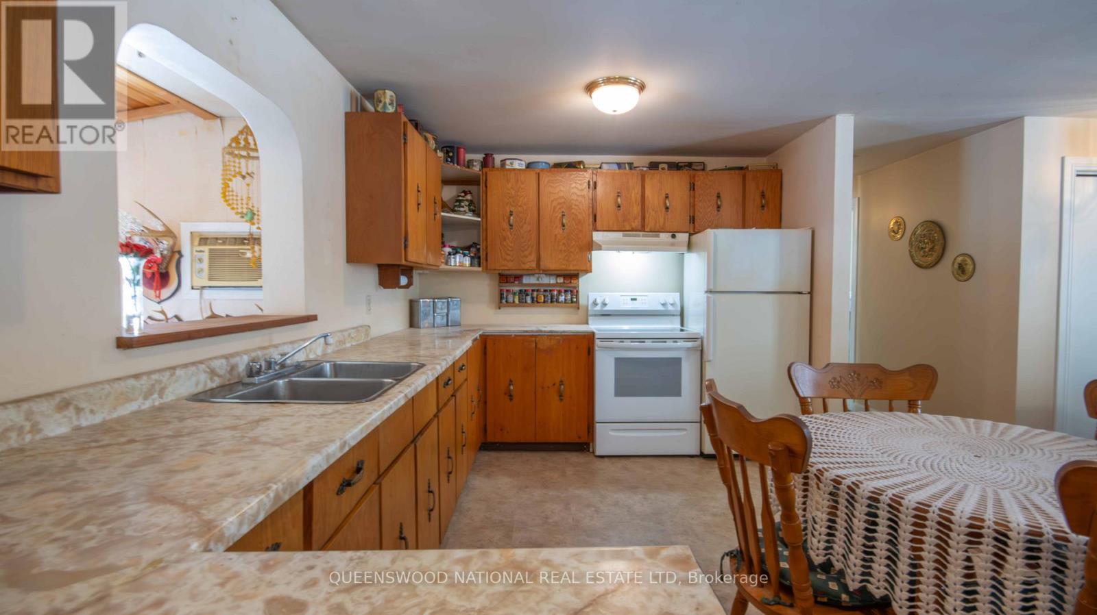 2013 Spence Road E, Brudenell, Ontario  K0J 2E0 - Photo 11 - X12904778