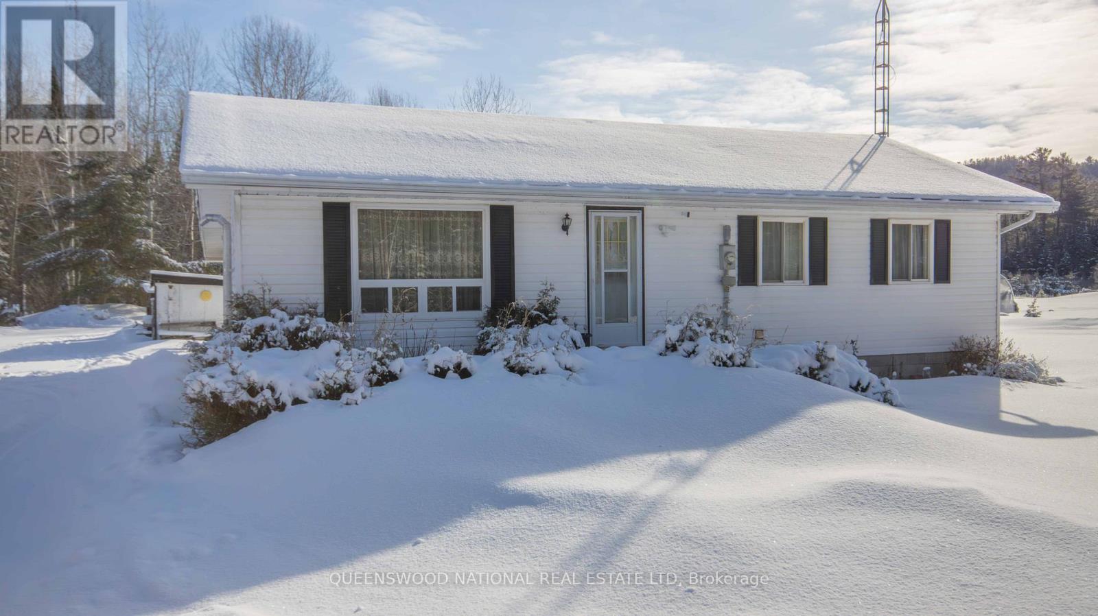 2013 Spence Road E, Brudenell, Ontario  K0J 2E0 - Photo 3 - X12904778