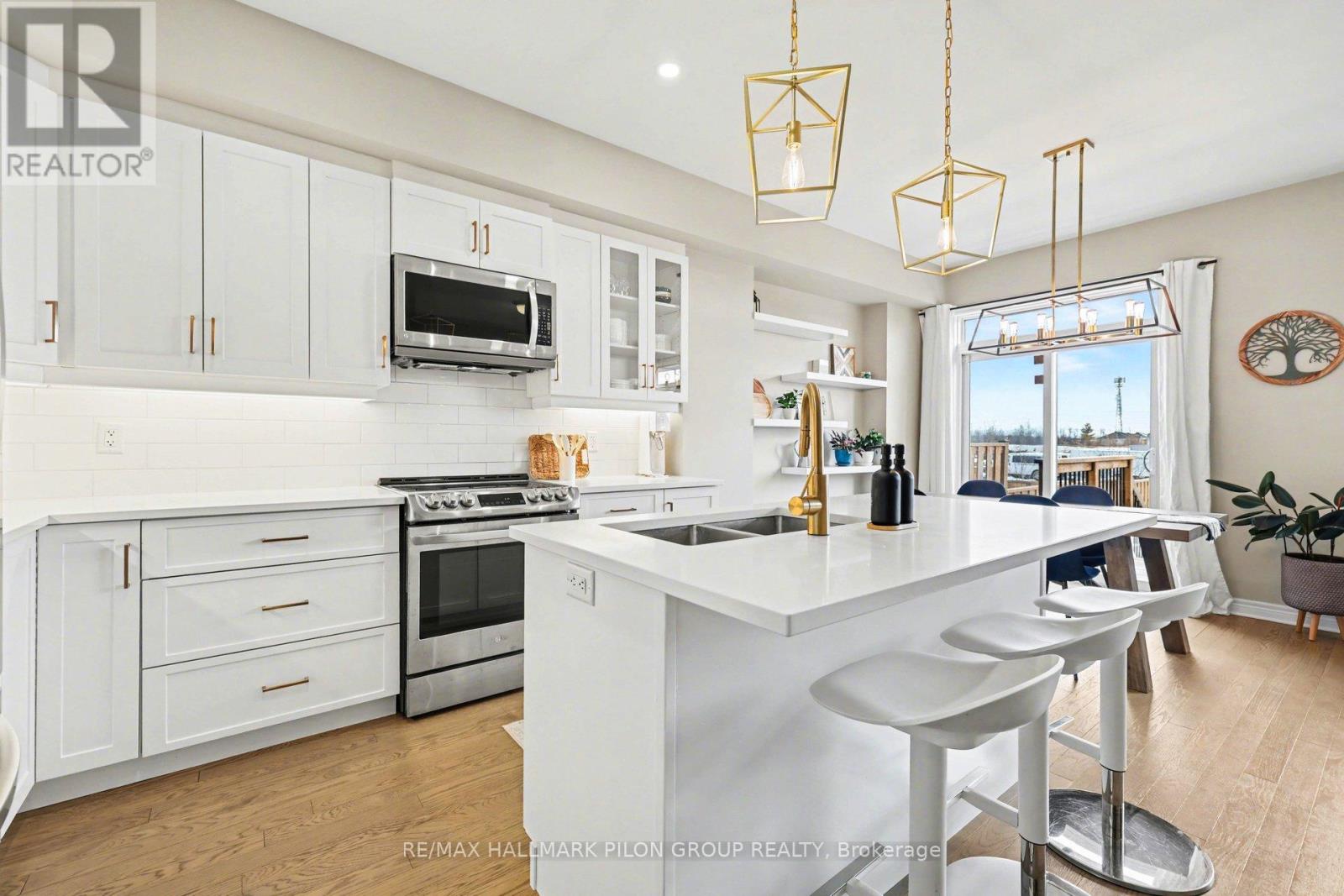 25 Mcphail Road, Carleton Place, Ontario  K7C 0P6 - Photo 5 - X12904768