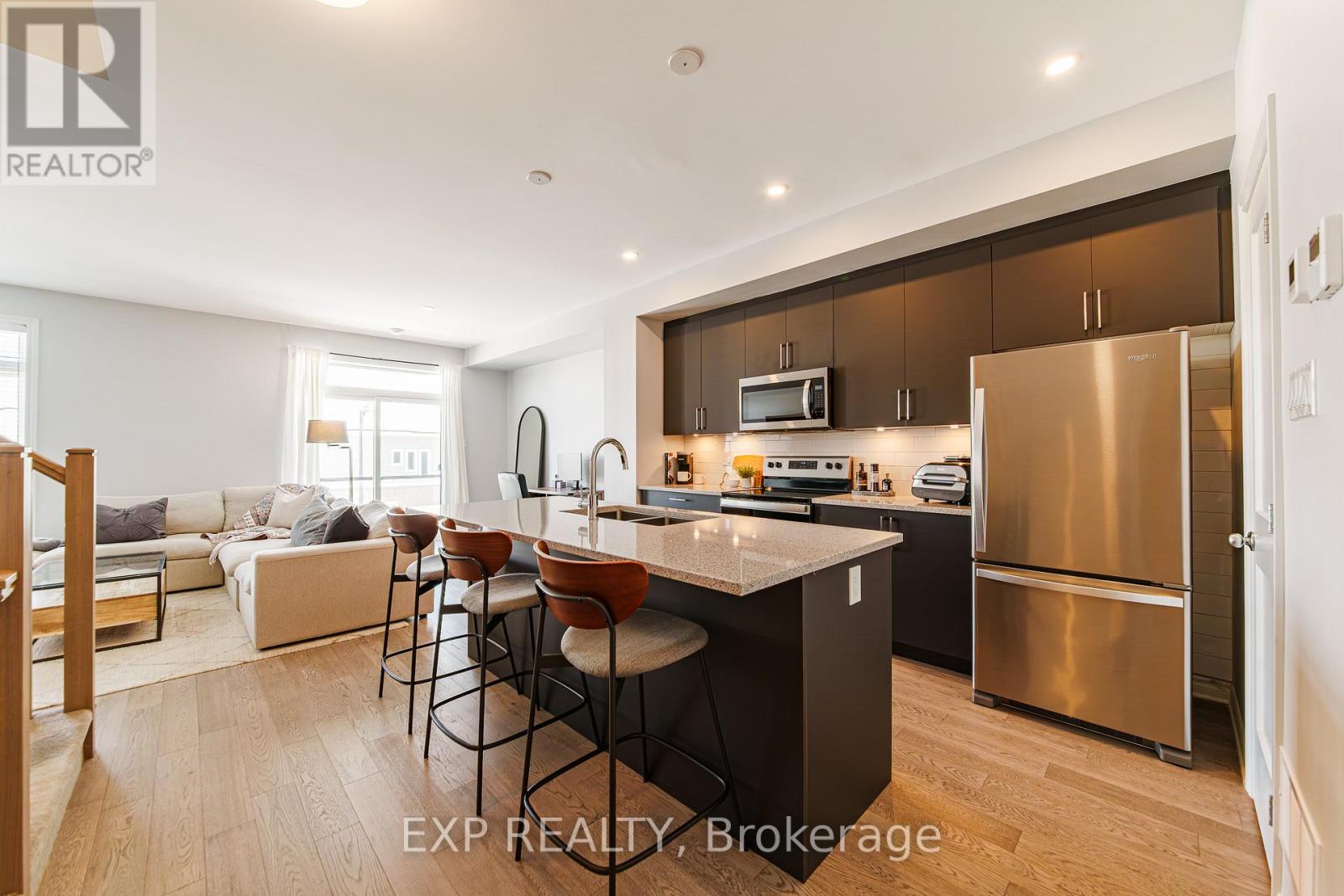 215 Pastel Way, Ottawa, Ontario  K2J 6M8 - Photo 6 - X12904786