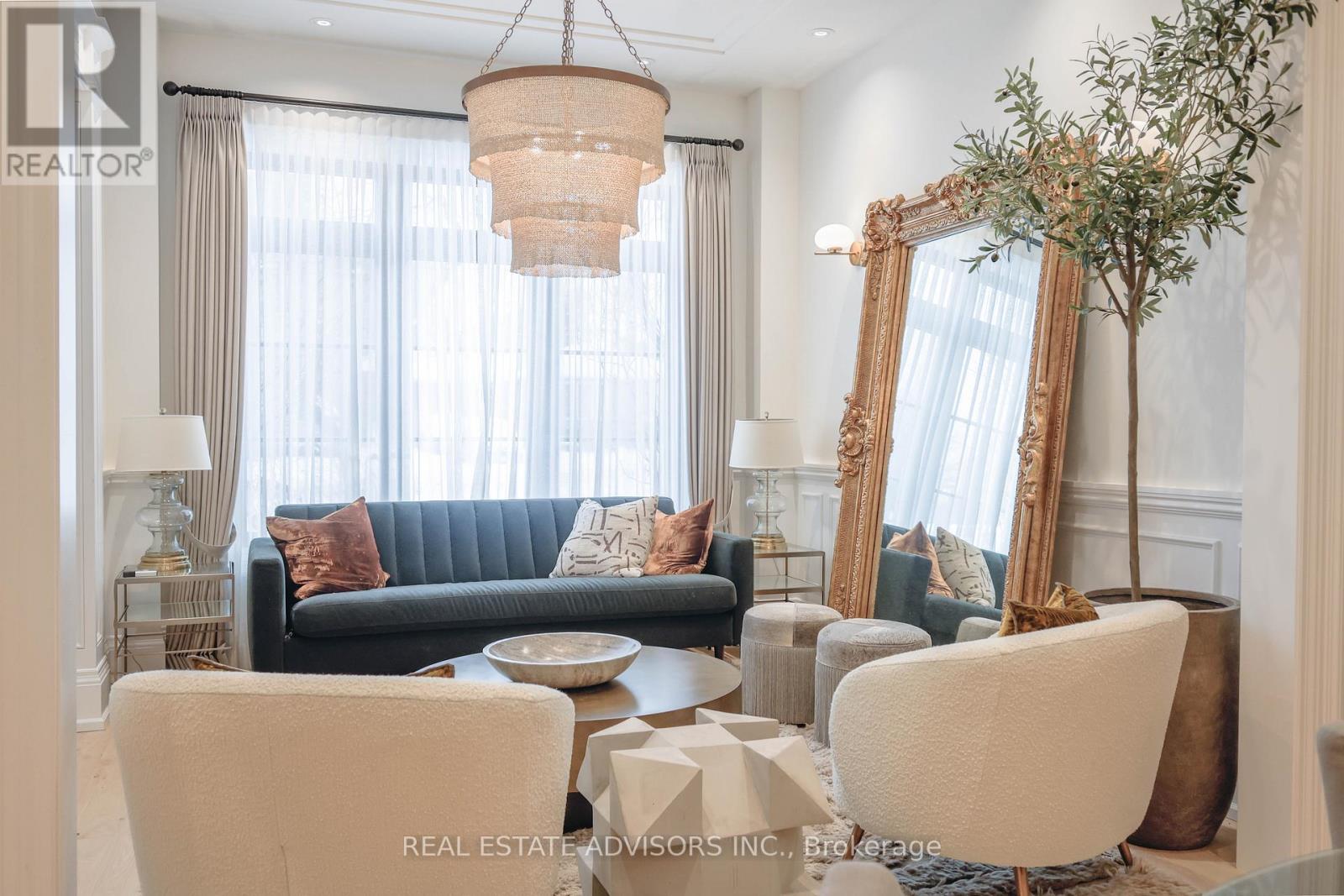 20 Arrowstook Road, Toronto, Ontario  M2K 1J9 - Photo 5 - C12669494