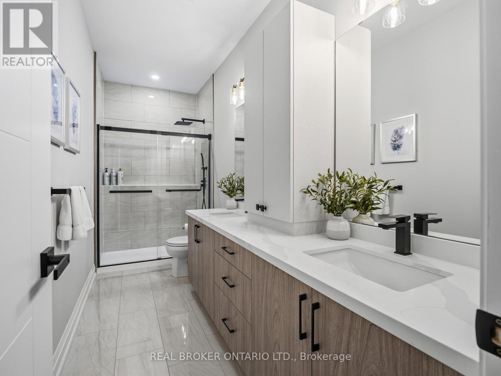 230 Knoll Street, Port Colborne, Ontario  L3K 5B6 - Photo 22 - X12904812