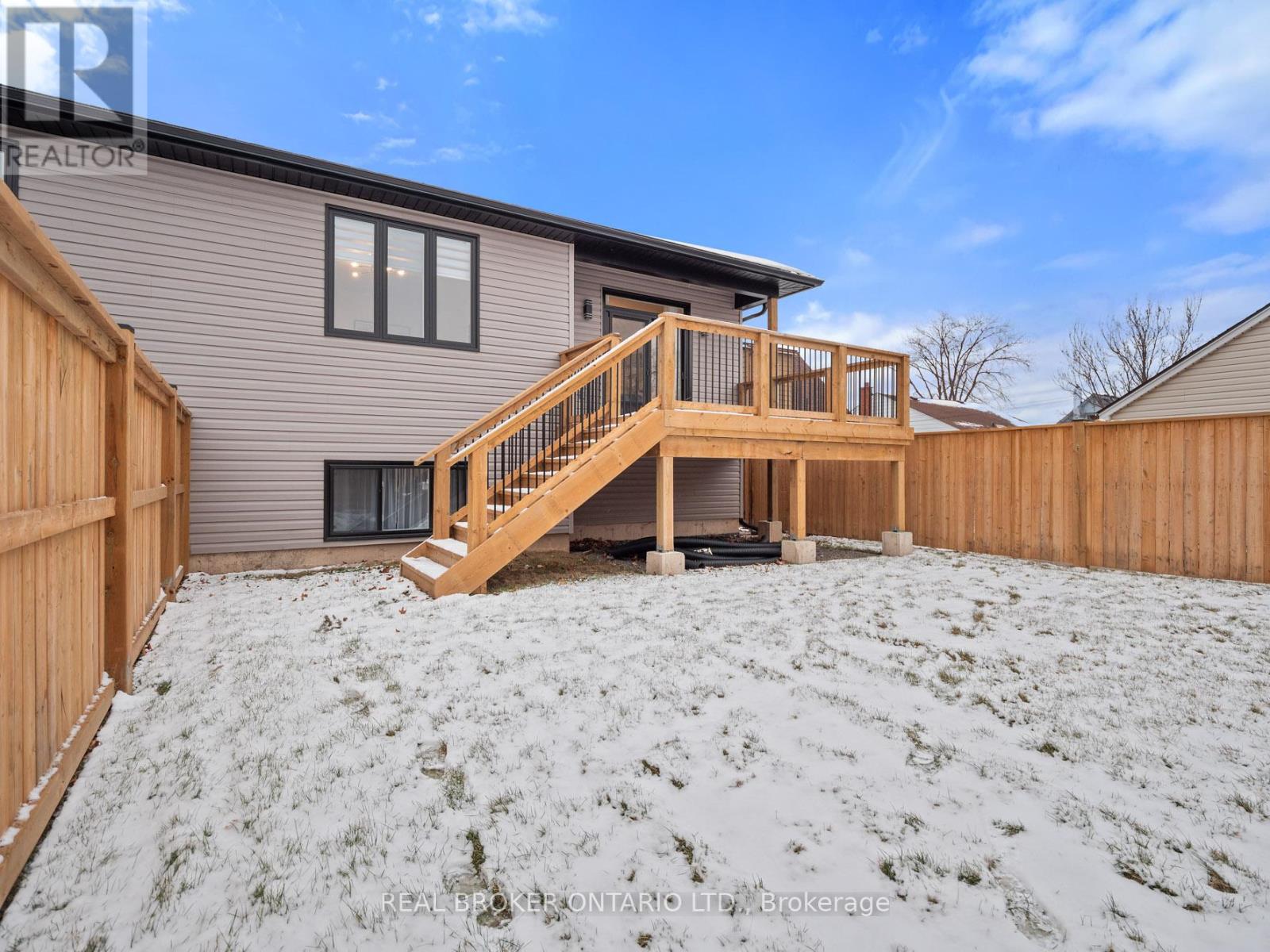 230 Knoll Street, Port Colborne, Ontario  L3K 5B6 - Photo 44 - X12904812