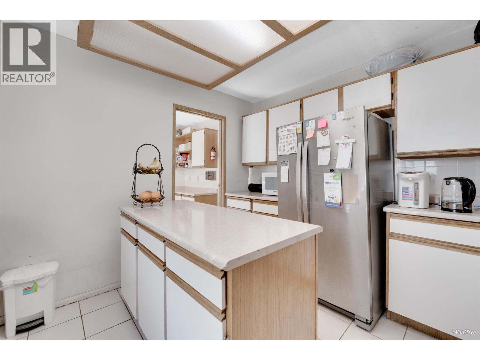 8607 Selkirk Street, Vancouver, British Columbia  V6P 4J2 - Photo 13 - R3101970