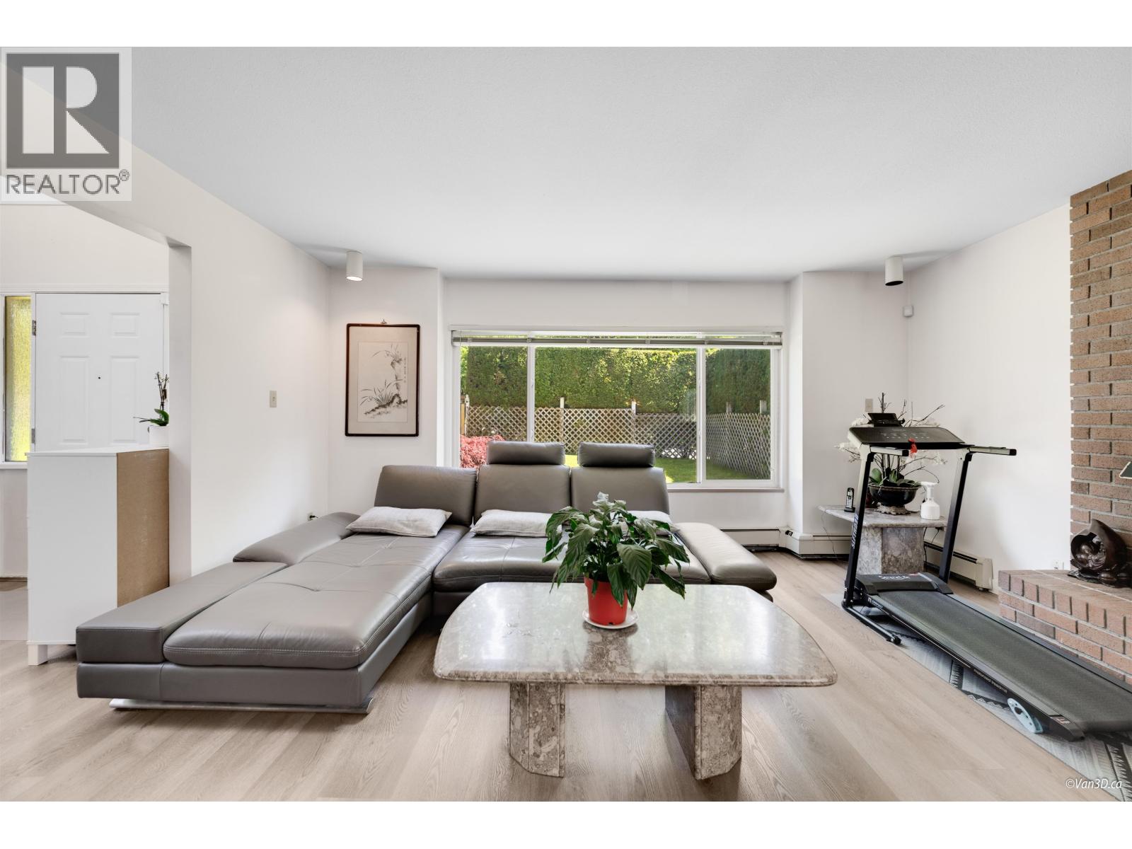 8607 Selkirk Street, Vancouver, British Columbia  V6P 4J2 - Photo 14 - R3101970