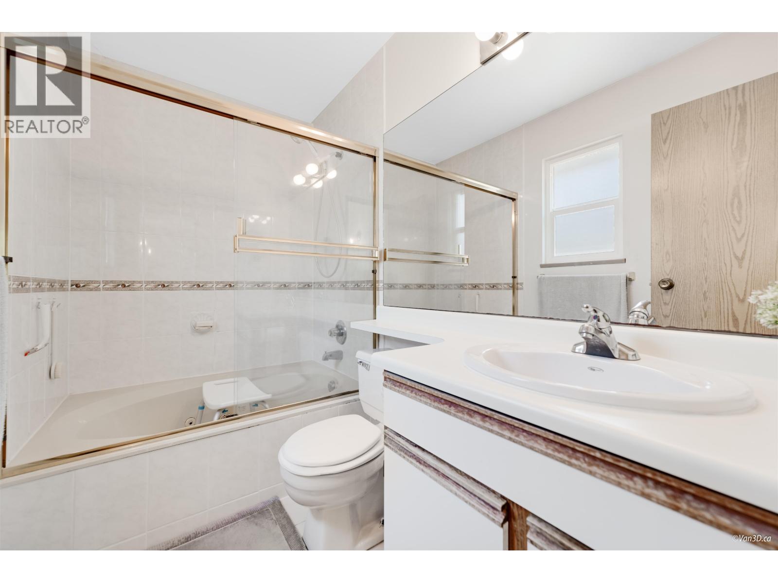 8607 Selkirk Street, Vancouver, British Columbia  V6P 4J2 - Photo 31 - R3101970