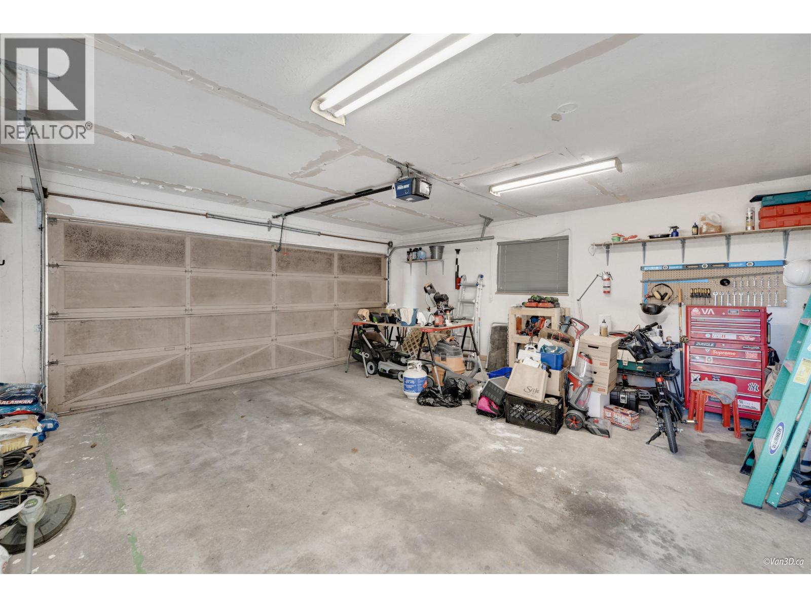 8607 Selkirk Street, Vancouver, British Columbia  V6P 4J2 - Photo 39 - R3101970