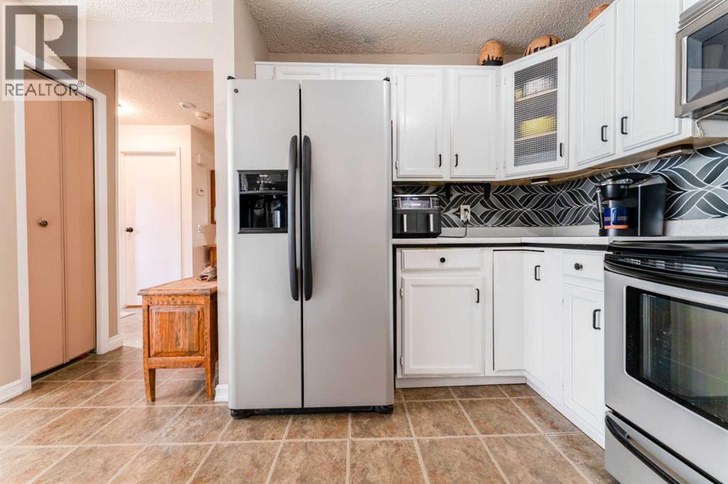 320 Midpark Gardens Se, Calgary, Alberta  T2X 1T3 - Photo 17 - A2293824