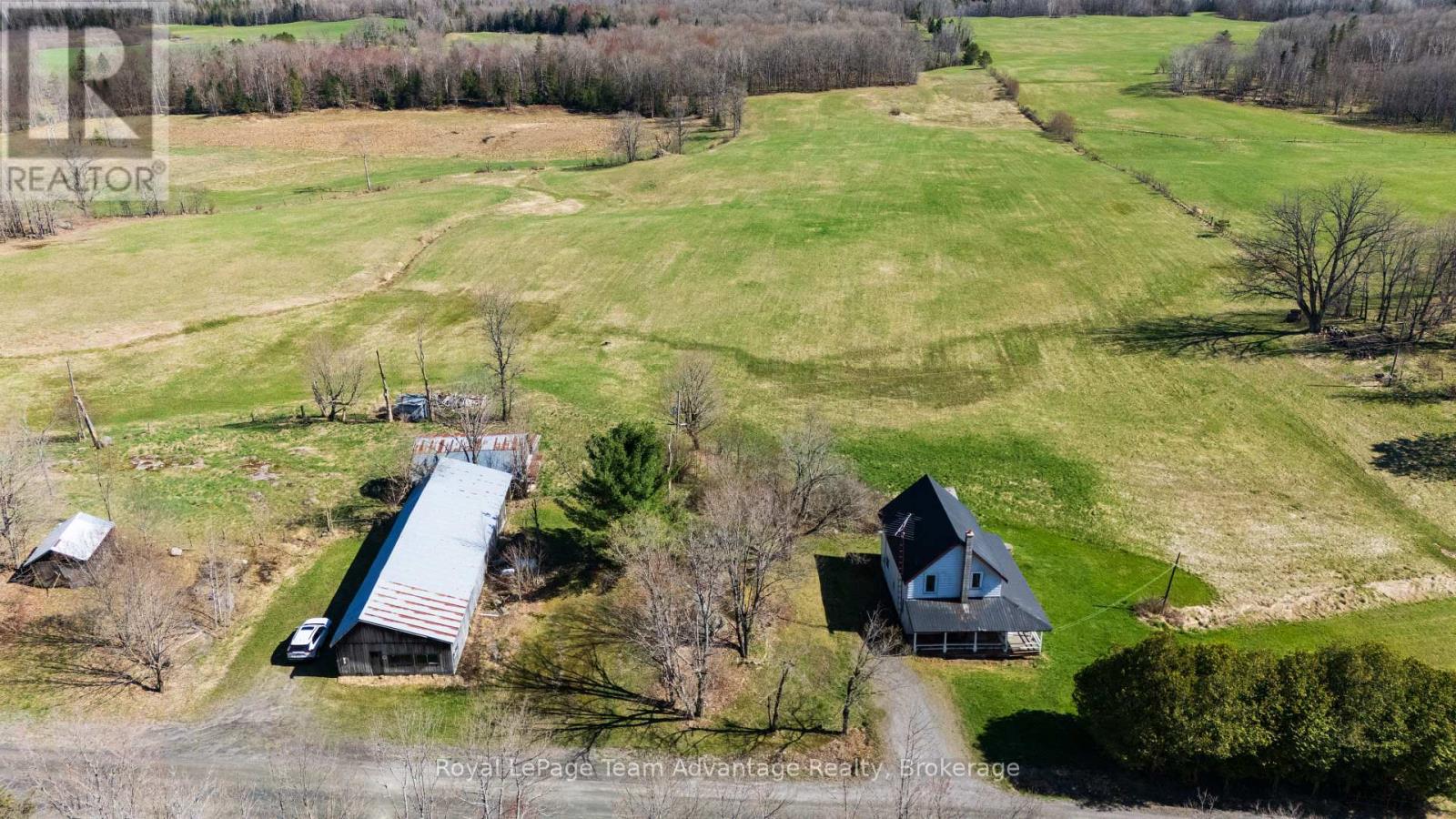 77 Lakeshore Road, Mckellar, Ontario  P0G 1C0 - Photo 3 - X12904794