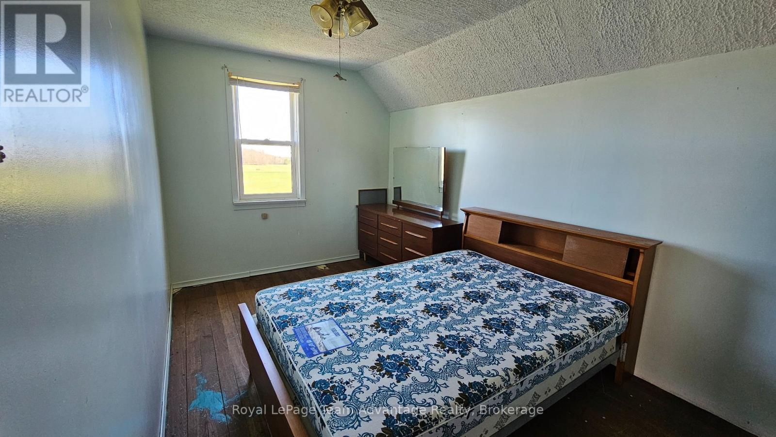 77 Lakeshore Road, Mckellar, Ontario  P0G 1C0 - Photo 35 - X12904794