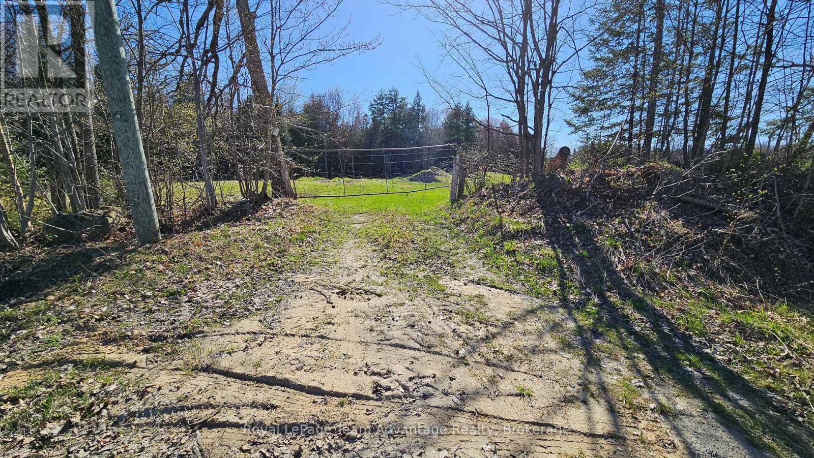 77 Lakeshore Road, Mckellar, Ontario  P0G 1C0 - Photo 9 - X12904794