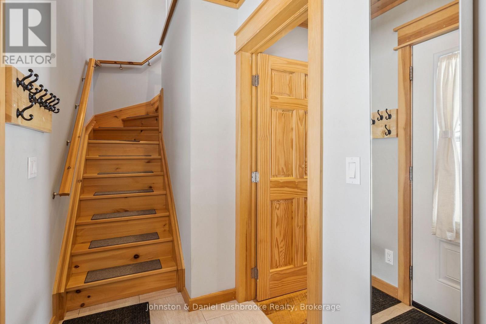 1075 Sandwood Drive, Muskoka Lakes, Ontario  P0B 1M0 - Photo 24 - X12904798