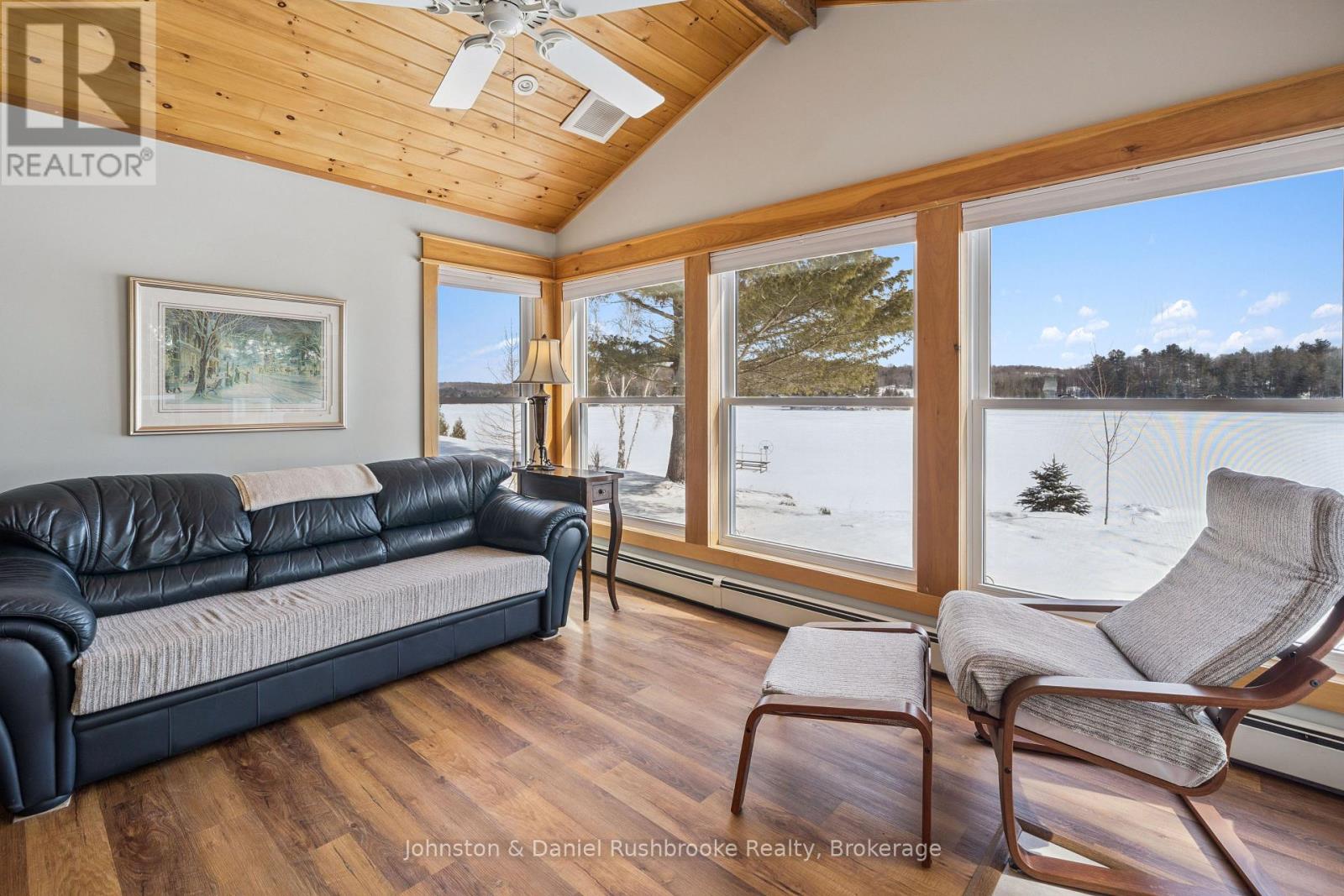 1075 Sandwood Drive, Muskoka Lakes, Ontario  P0B 1M0 - Photo 8 - X12904798