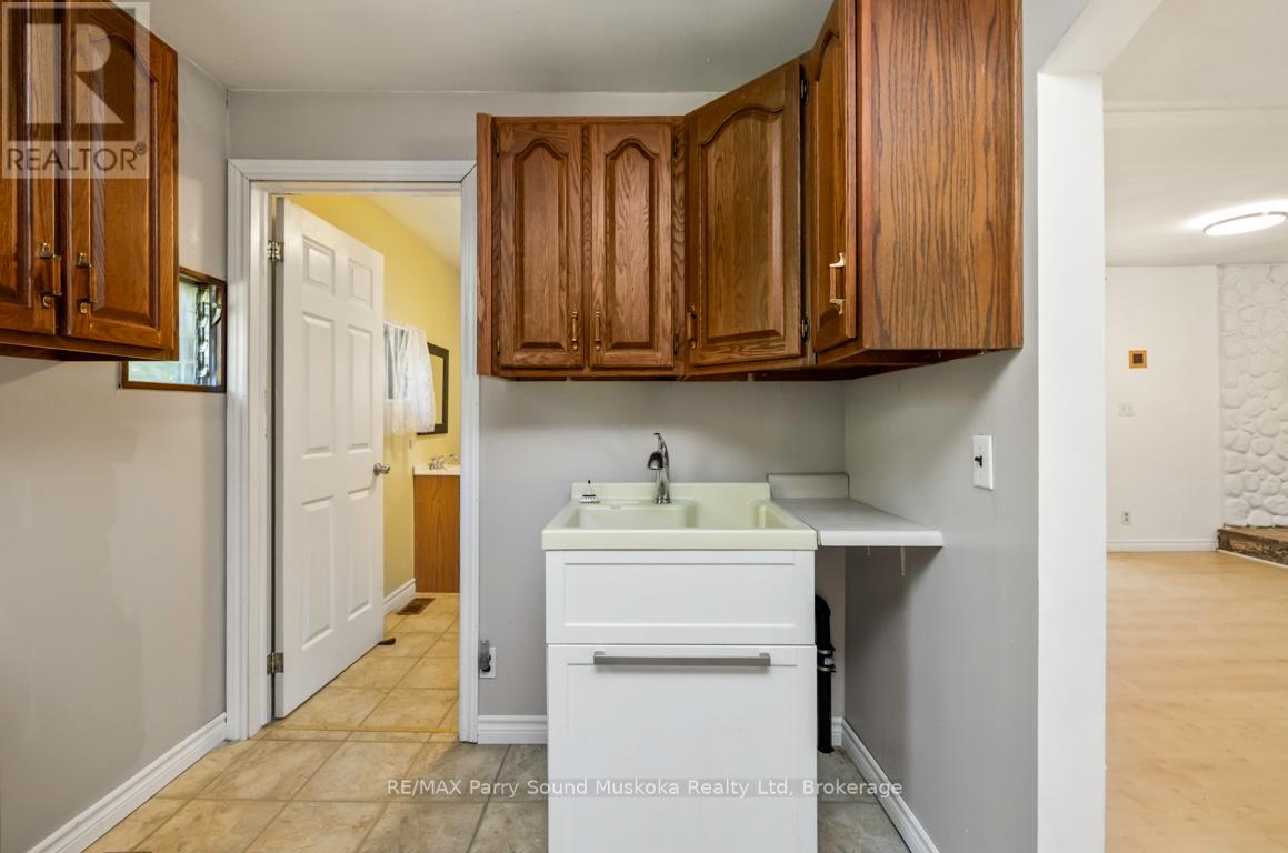 149 William, Parry Sound, Ontario  P2A 1W3 - Photo 23 - X12904818