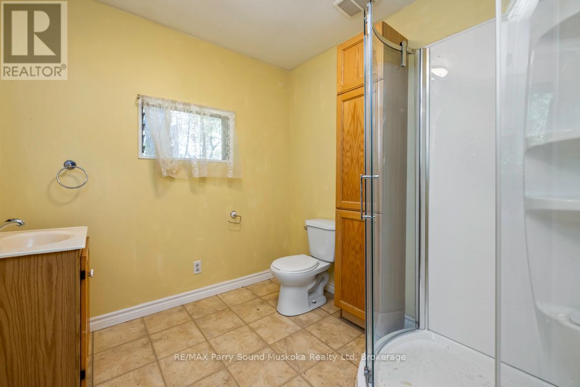 149 William, Parry Sound, Ontario  P2A 1W3 - Photo 25 - X12904818