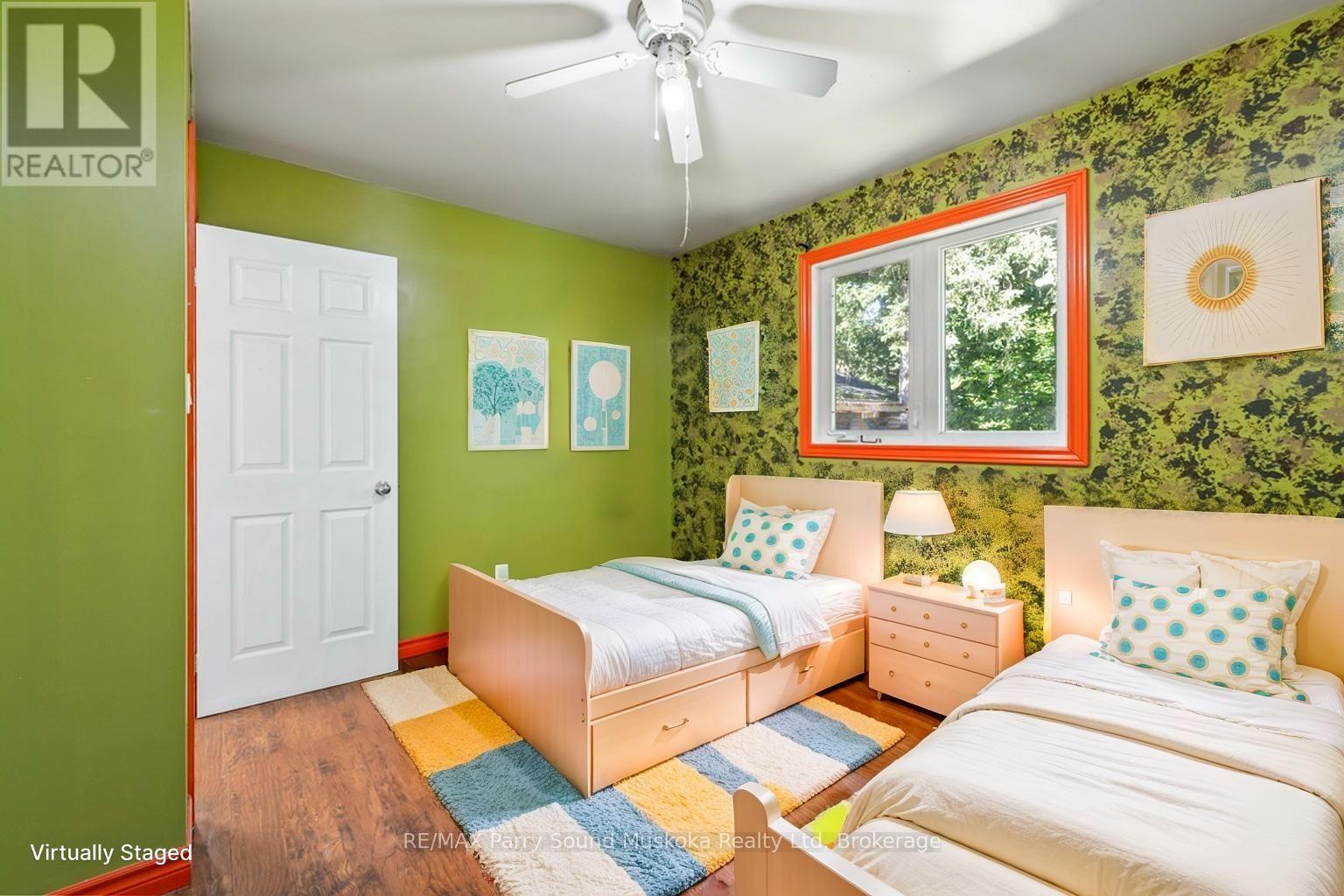 149 William, Parry Sound, Ontario  P2A 1W3 - Photo 32 - X12904818