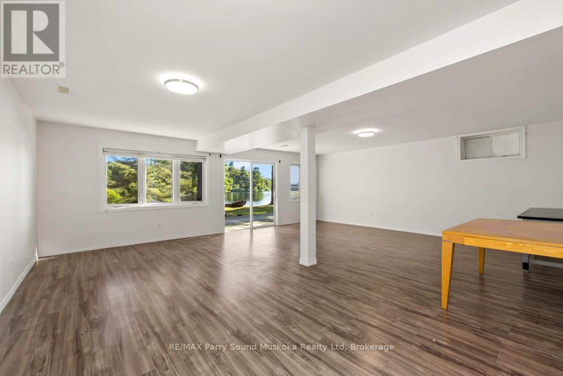 149 William, Parry Sound, Ontario  P2A 1W3 - Photo 35 - X12904818