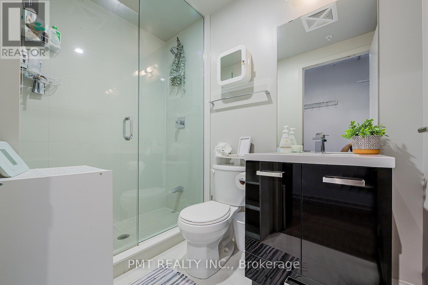 804 - 39 Brant Street, Toronto, Ontario  M5V 0M8 - Photo 15 - C12904782