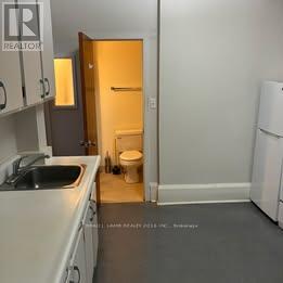 1 - 984 Dundas Street W, Toronto, Ontario  M6J 1W6 - Photo 10 - C12904820