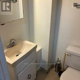 1 - 984 Dundas Street W, Toronto, Ontario  M6J 1W6 - Photo 11 - C12904820