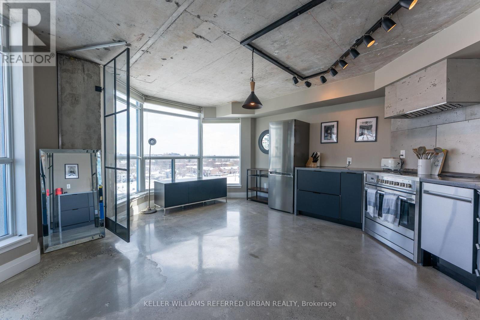 801 - 340 WATSON STREET W, Whitby, Ontario