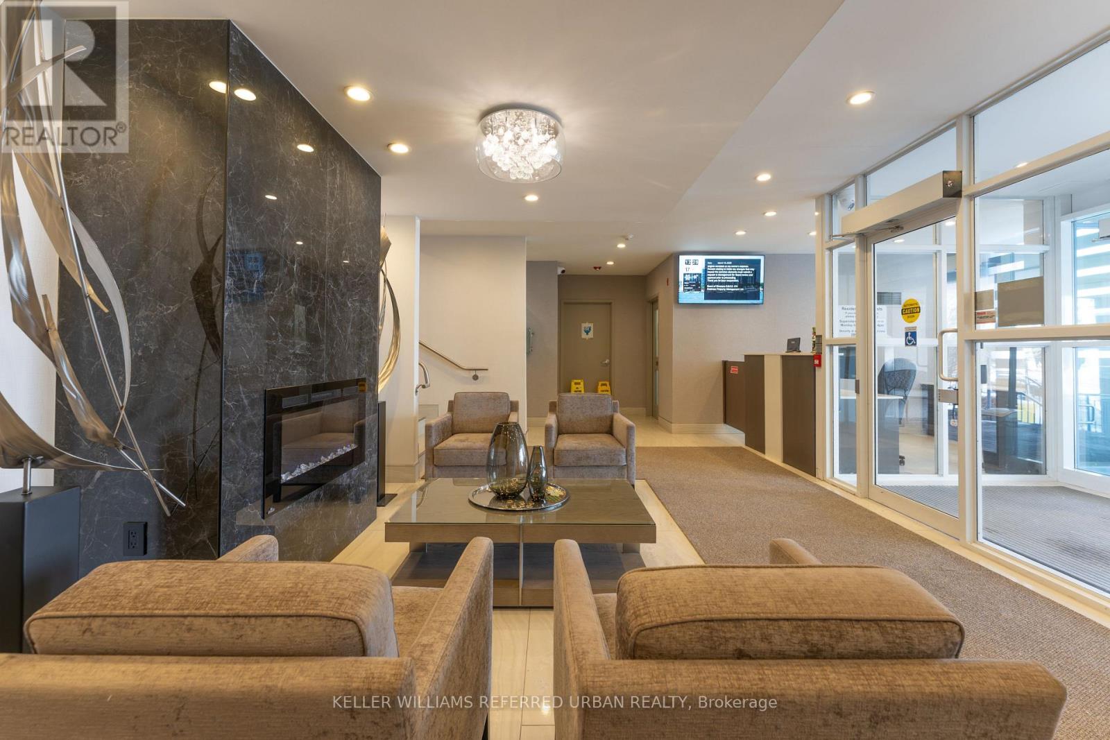 801 - 340 Watson Street W, Whitby, Ontario  L1N 9G1 - Photo 14 - E12904736