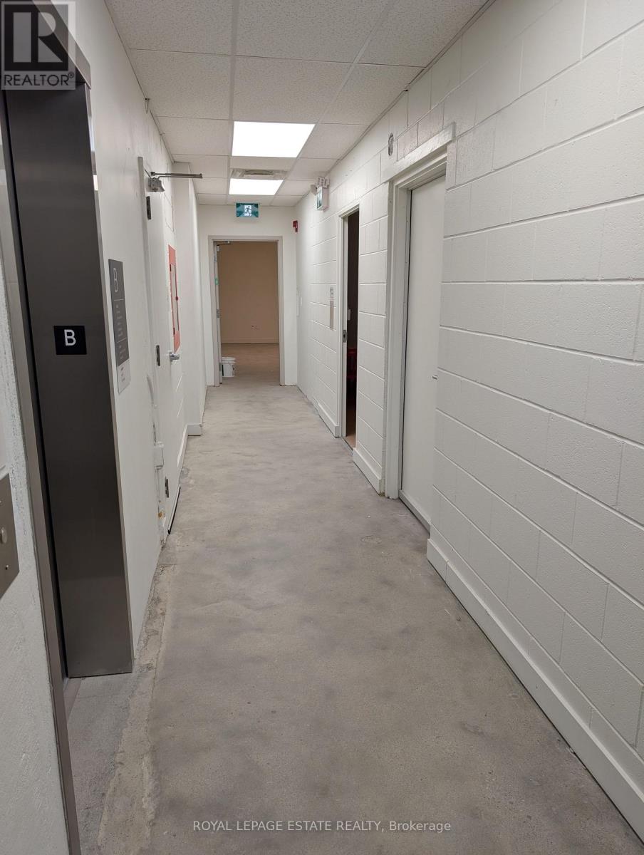 (Lower Level) - 473 Oakwood Avenue, Toronto, Ontario  M6E 2W4 - Photo 8 - C12437629