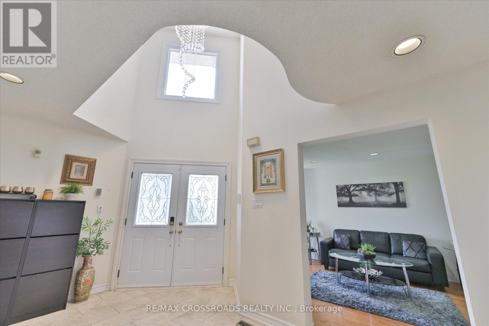 6 Glenheather Terrace, Toronto, Ontario  M1B 5H2 - Photo 5 - E12851918