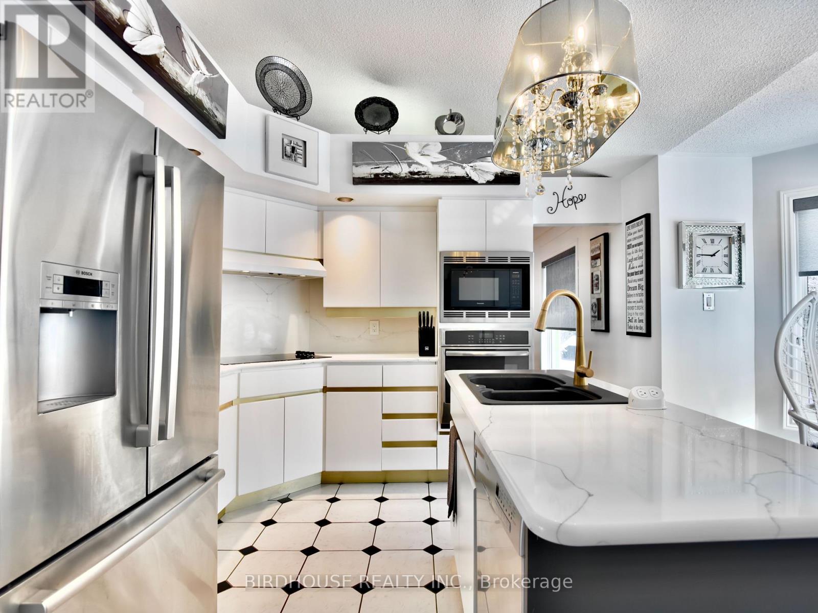 49 Goodman Road, Kawartha Lakes, Ontario  K0M 1N0 - Photo 17 - X12861956