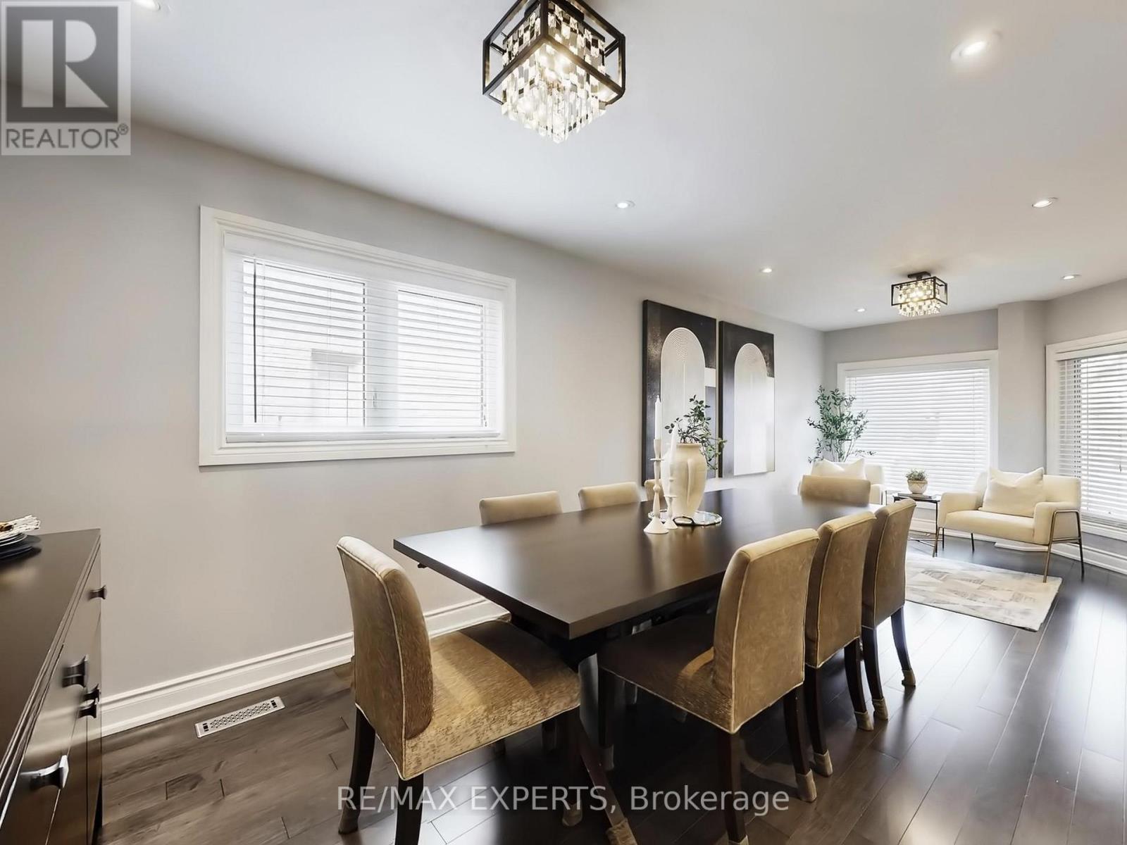 151 Veneto Drive, Vaughan, Ontario  L4L 8X6 - Photo 11 - N12904790