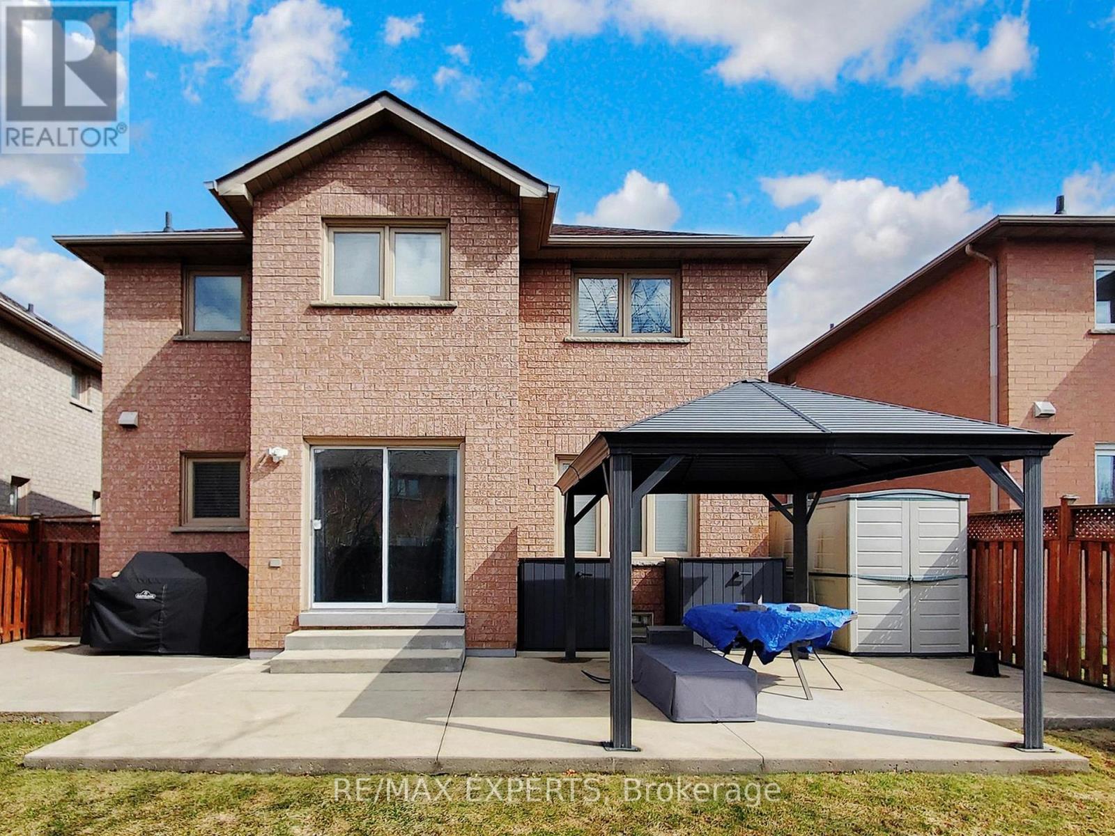 151 Veneto Drive, Vaughan, Ontario  L4L 8X6 - Photo 42 - N12904790