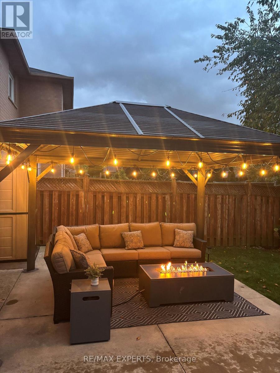 151 Veneto Drive, Vaughan, Ontario  L4L 8X6 - Photo 44 - N12904790