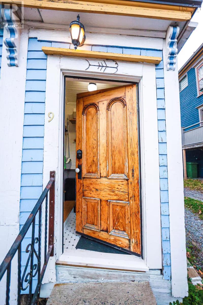 9 Prince Street, Lunenburg, Nova Scotia  B0J 2C0 - Photo 28 - 202604993