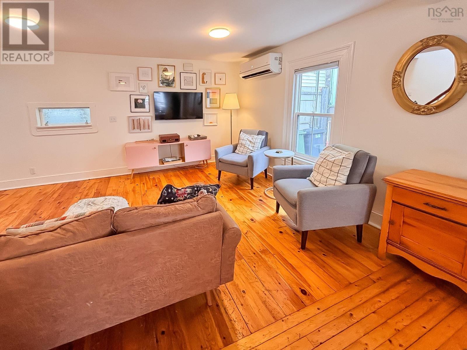 9 Prince Street, Lunenburg, Nova Scotia  B0J 2C0 - Photo 12 - 202604993