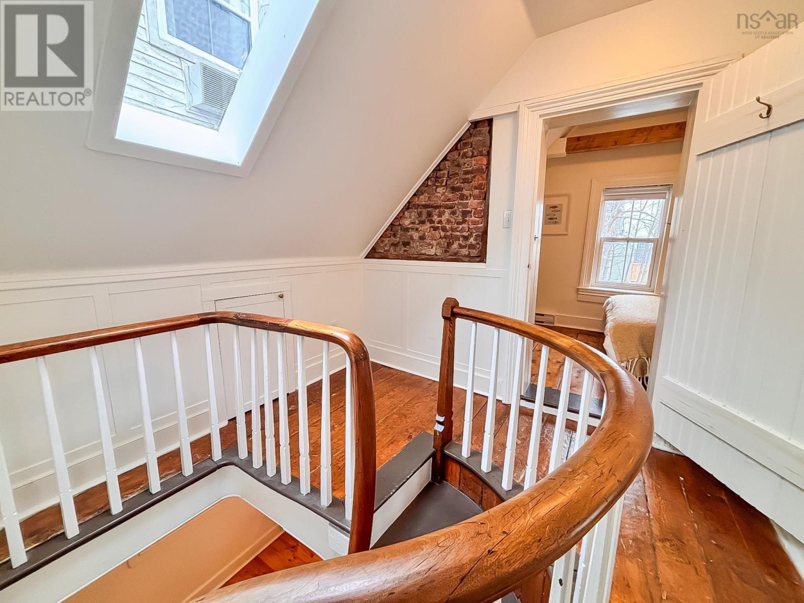 9 Prince Street, Lunenburg, Nova Scotia  B0J 2C0 - Photo 21 - 202605013