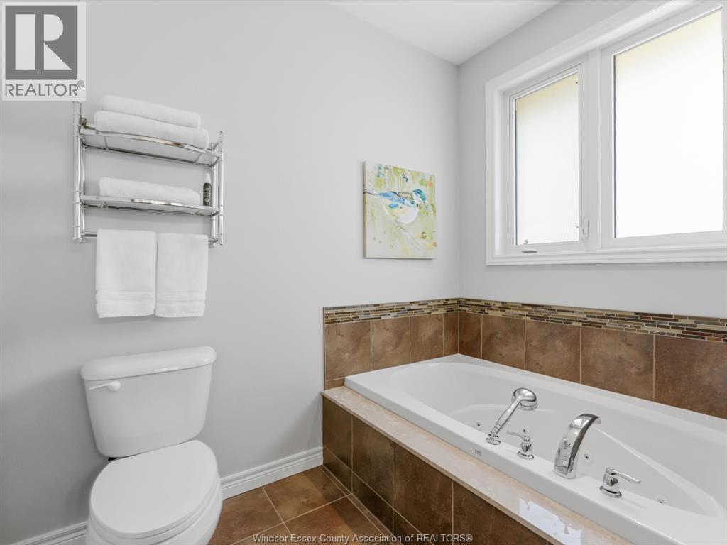 2100 Angelina, Lasalle, Ontario  N9H 0A3 - Photo 23 - 26005814